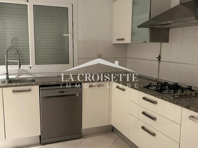 Villa S+3 plain-pied vue sur mer à Gammarth